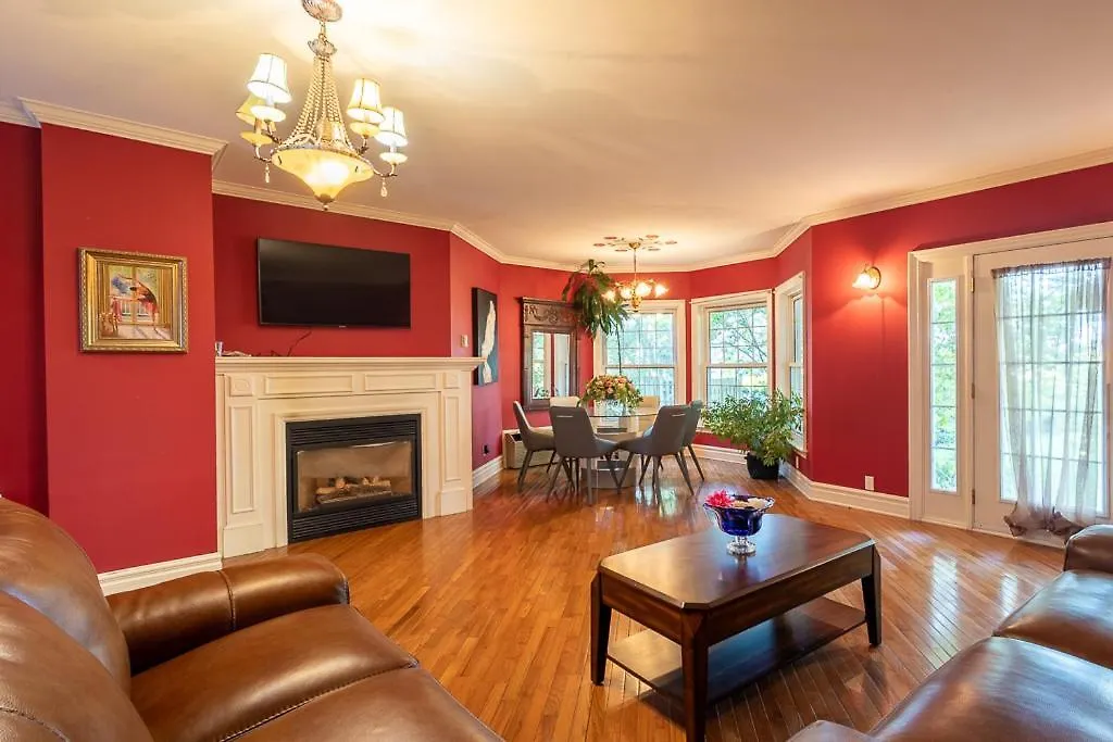 Chestnut Inn Niagara Falls Bed & Breakfast