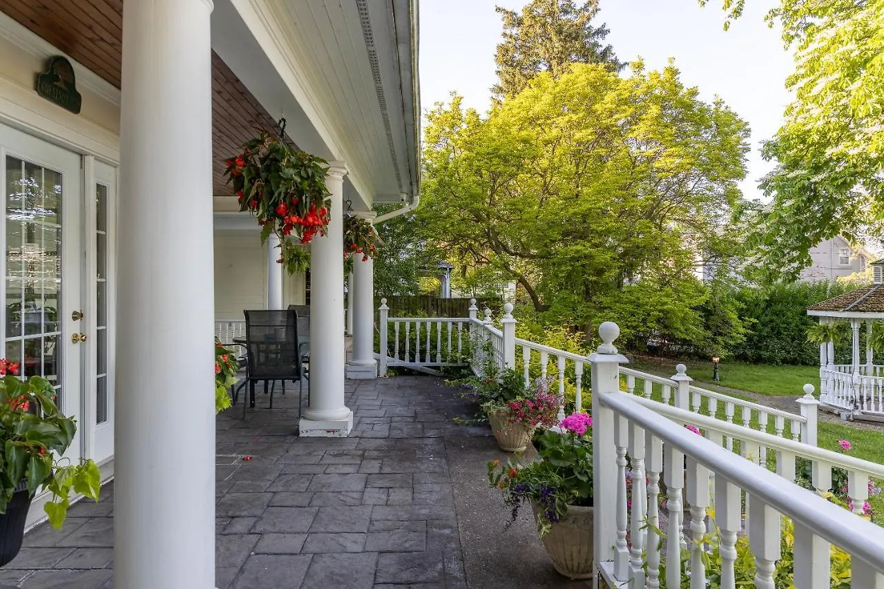Chestnut Inn Niagara Falls