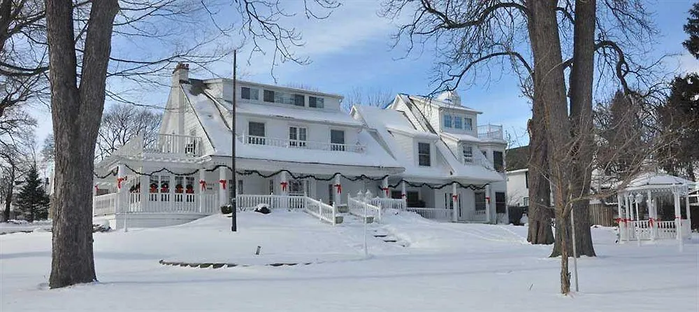 Chestnut Inn Niagara Falls